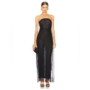 REVOLVE Solene Maxi Dress in Black
House of Harlow 1960